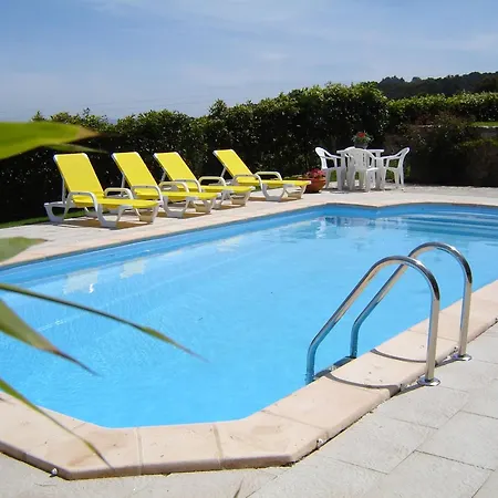 In Mit Beheiztem Pool Holiday home *